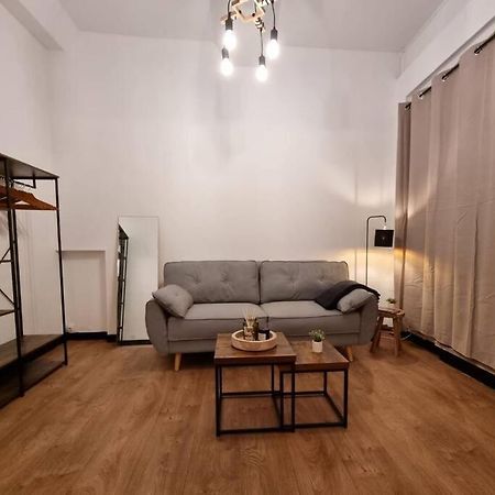 Апартаменты Chez Sam Сен-Лоран-де-ла-Саланк Экстерьер фото